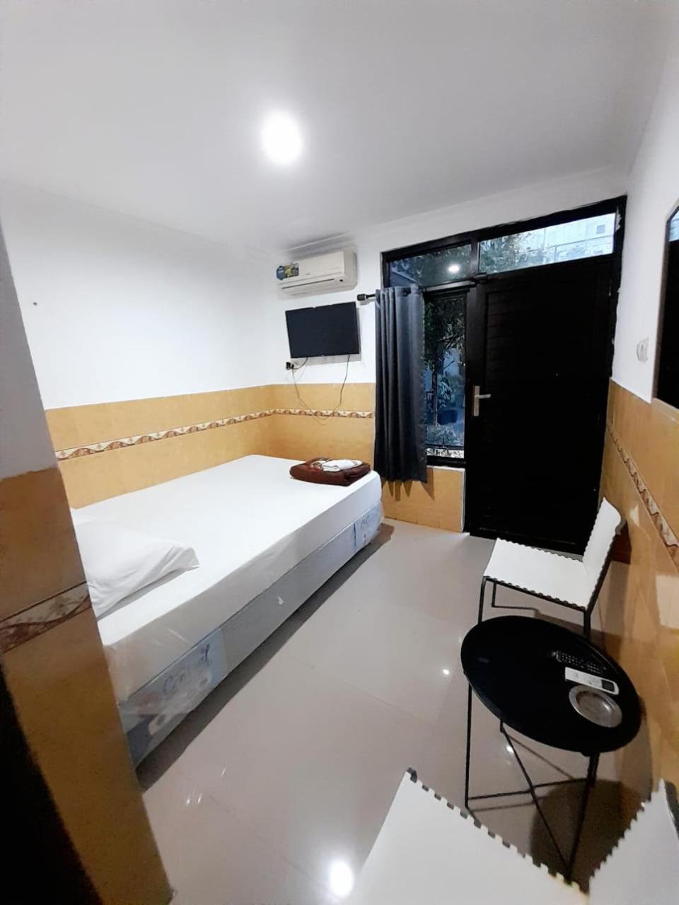 Hotel Srikandi Baru Kejayan Eksteriør bilde